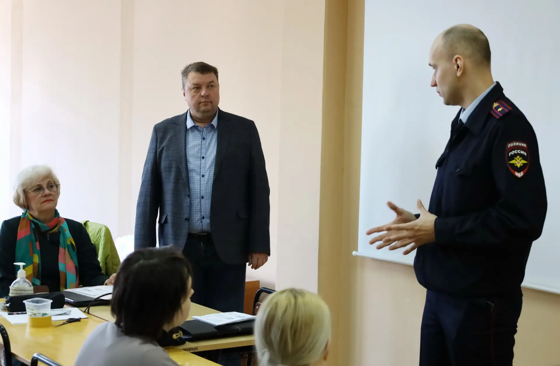 В Костроме полицейские вместе с членами Общественного совета при региональном Управлении МВД России 