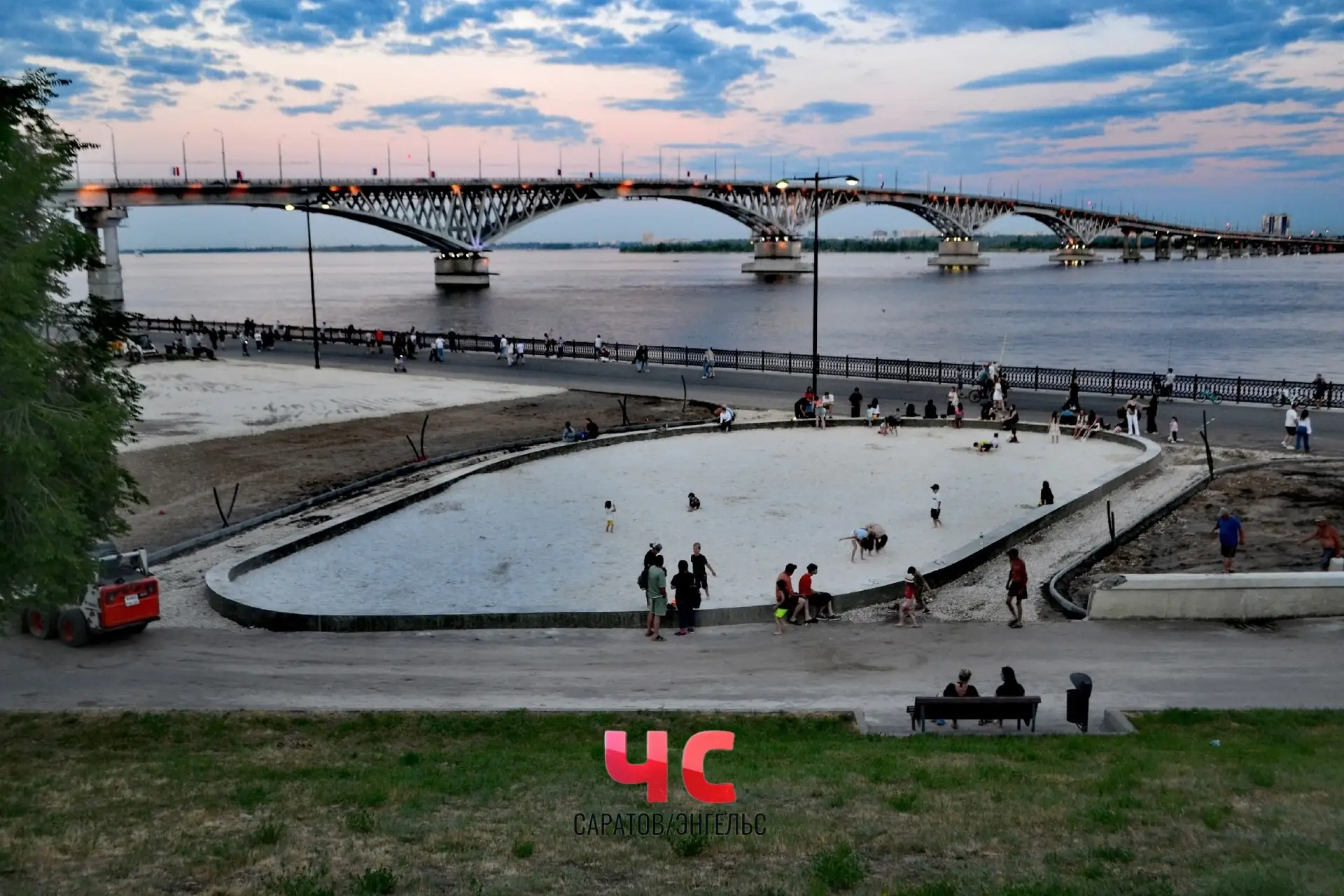 Песочница на новой набережной

📍 Саратов
👉 Подписаться
🔥 Саратов ЧП