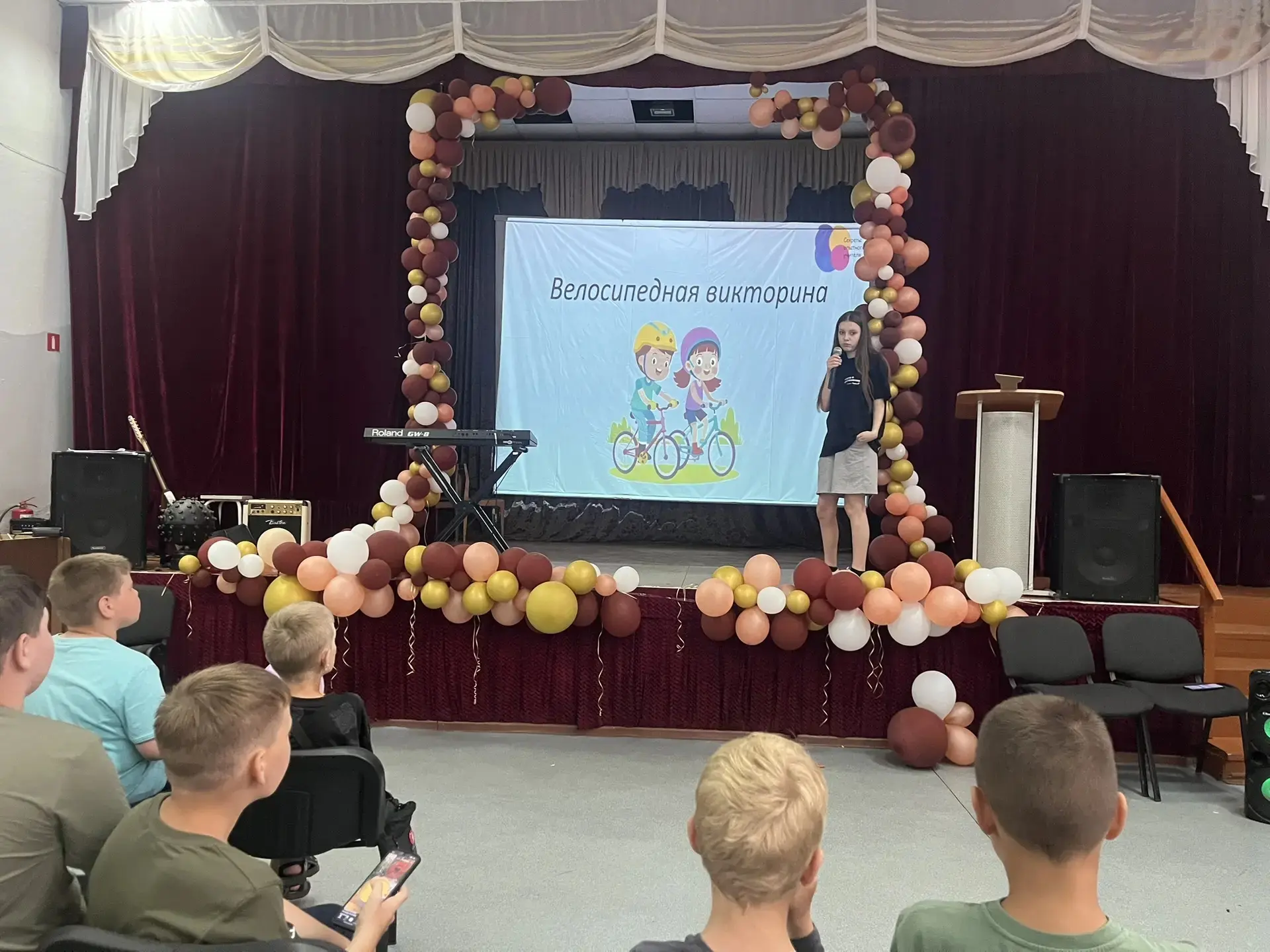 🚲 ВелоВИКТОРИНА в лагере «Улыбка»: От теории к педалям! 🏁

Сегодня в нашем пришкольном лагере «Улы