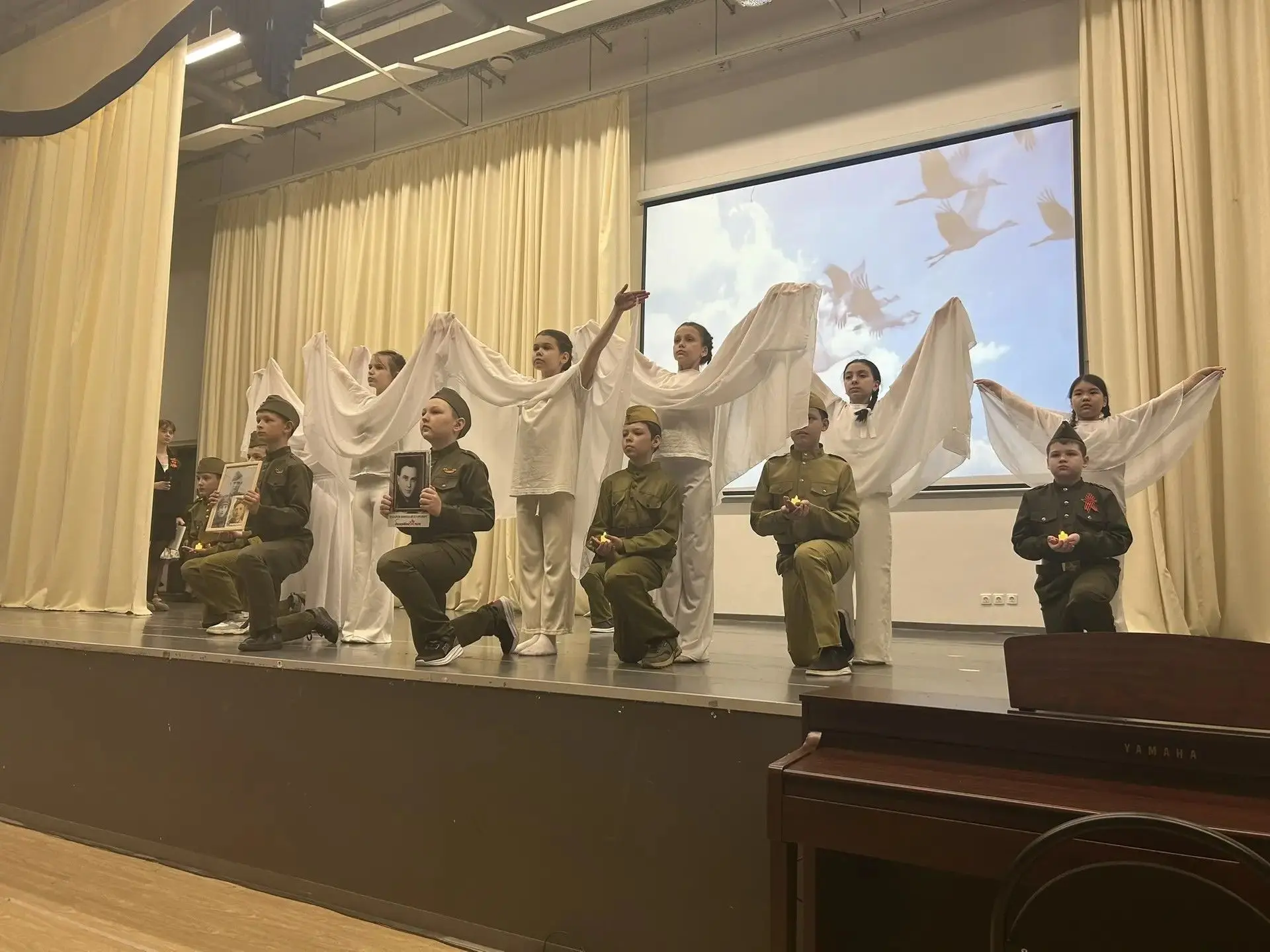 Праздничные концерты, посвящённые 9 Мая, стали важной частью школьной жизни и воспитания патриотизма