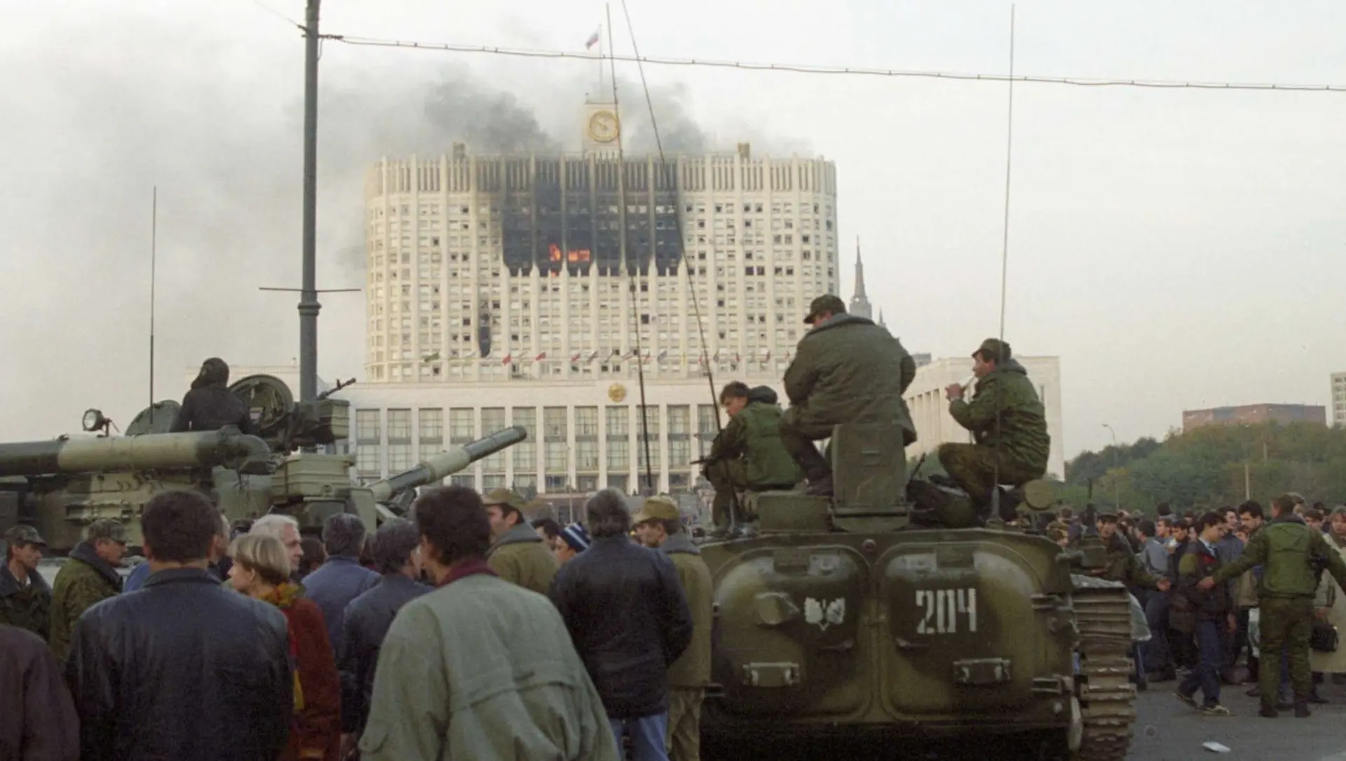 Тридцать три года назад, 4 октября 1993 года, в Москве завершился октябрьский кризис. Э...