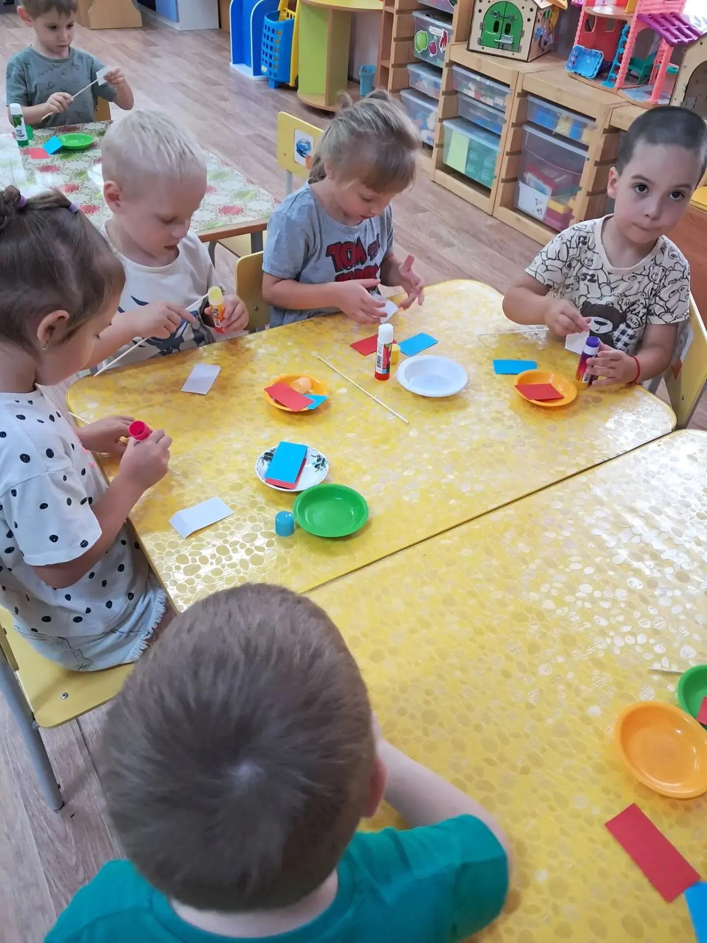 🌟 День флага в группе "Цыплята"! 🌟