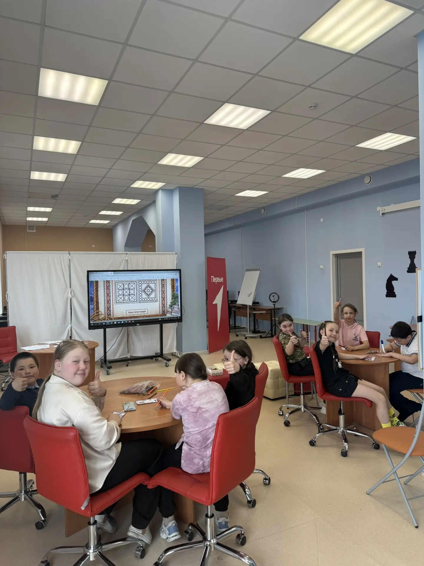«Первые» побывали в гостях у народов России!😍🔥