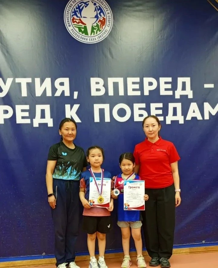 🏓 Юбилейный турнир "Белый междвежонок"!
С 30 по 31 мая в Якутске прошёл Открытый турнир по настольн