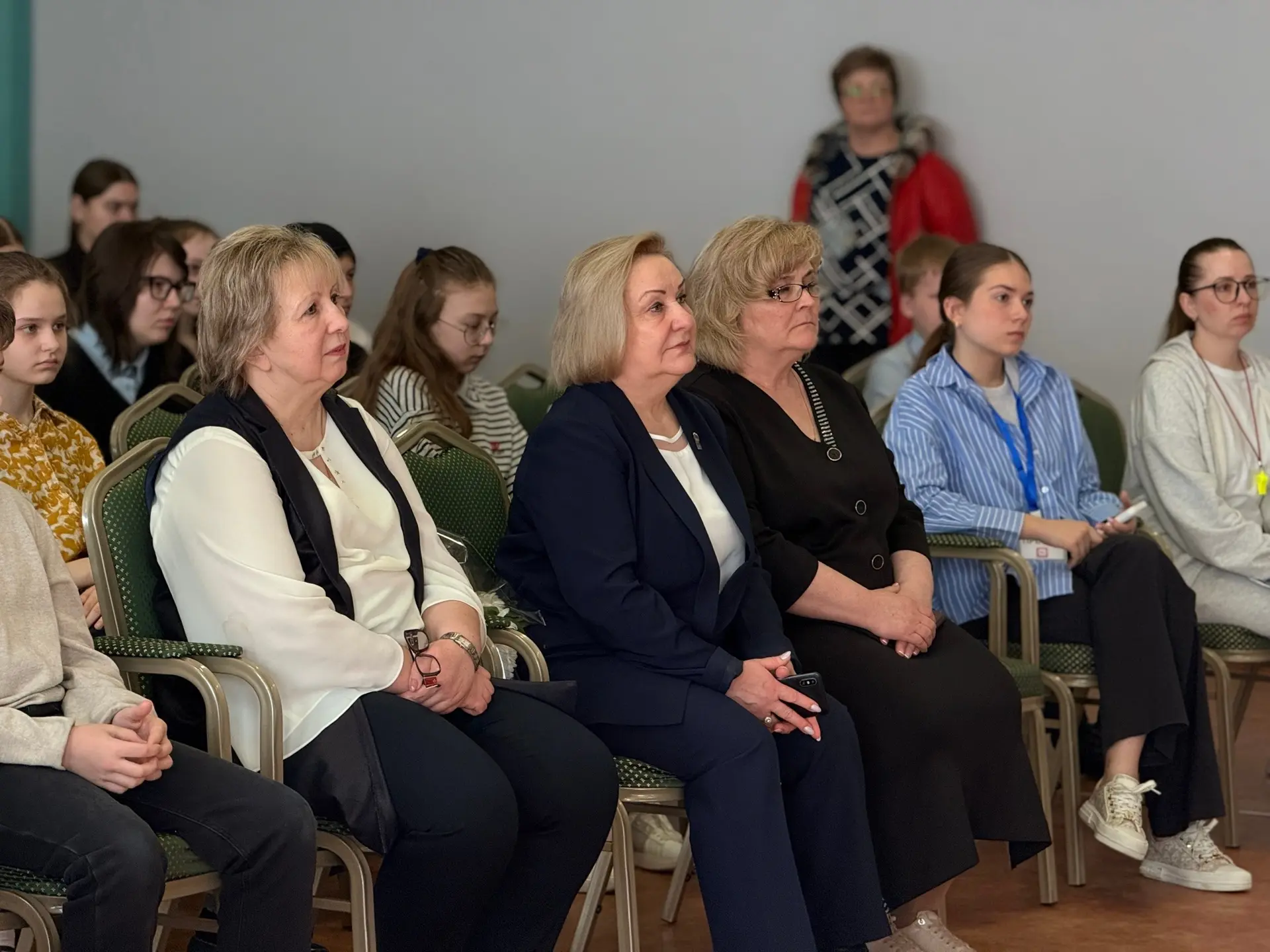 Сегодня МОУ-СОШ №3 г.Можайска была наполнена особенной атмосферой! 🌟 Ученики с трепетом встречали Та