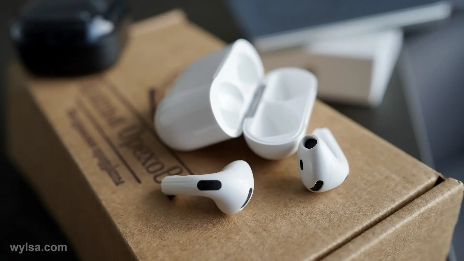 Обзор наушников AirPods 5