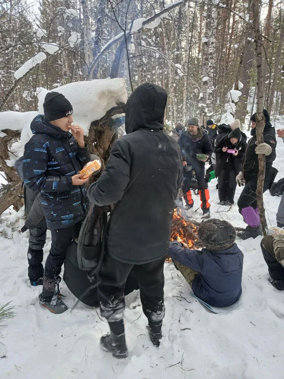 Участники военно-туристического клуба «Борей» совершили путешествие по скальникам Олхинского плато, 