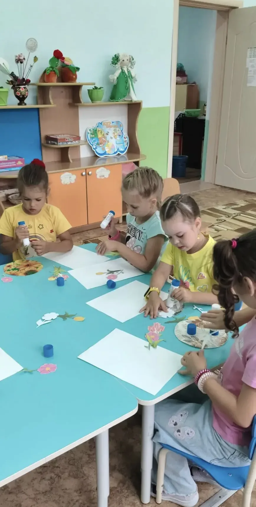 🌼Маленькие волшебники: как наши дети отметили День флористики🤗

💞Наши ребята  погрузились в удиви
