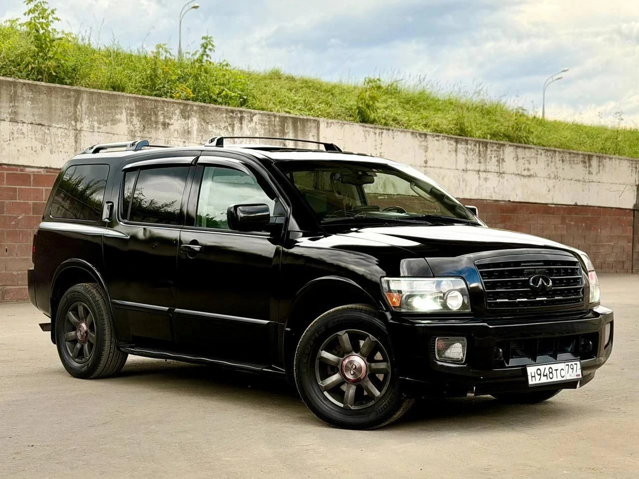 Infinite QX56