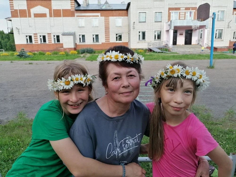 🌼Сегодня день ромашек🌼, и наши ребята создали венки из этих солнечных цветов. Эти вен...