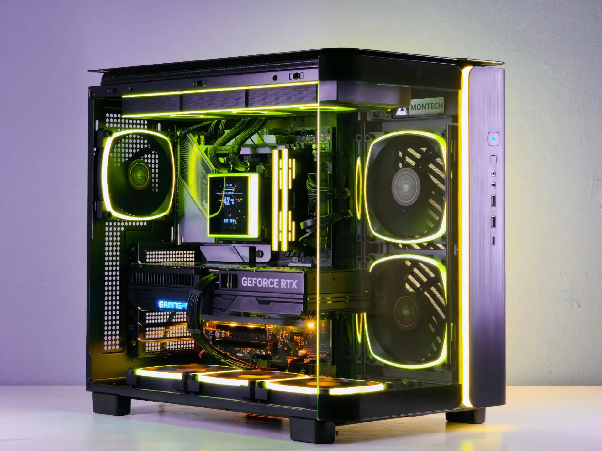 🎮 Игровой комп в Montech King 95 - Ryzen 7 9800X3D  и RTX 5080

Комплектация:

- Материнская плата 