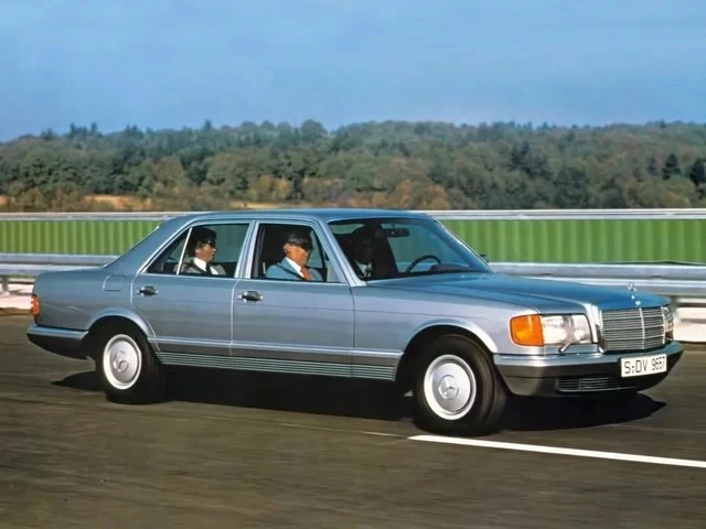 Mercedes W126: автомобиль, который 12 лет не давал покоя конкурентам

В 1980 году, пока в Советском 