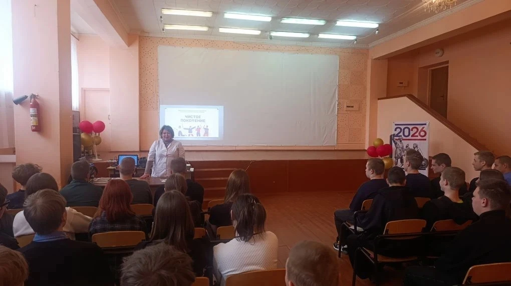 Врач-психиатр-нарколог Романовского района Стрижак Н.С. в рамках профилактической акции...