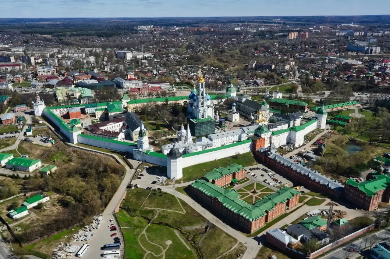 Друзья, у меня отличная новость, которой хочется делиться! 

Этим летом Сергиев Посад стал лидером п