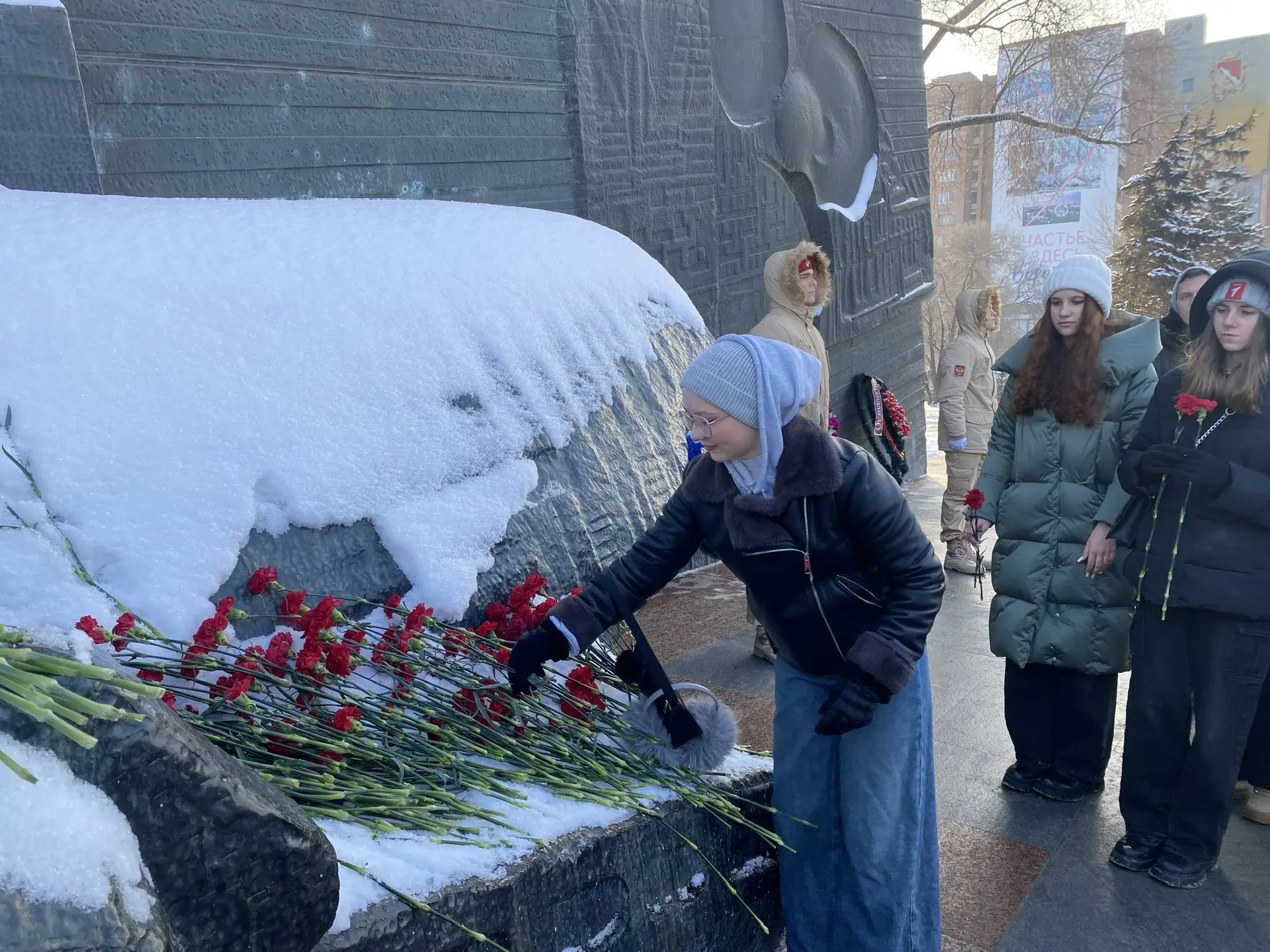 Помните! Через века, через года, помните!    В преддверии 83-й годовщины освобождения Воронежа от не