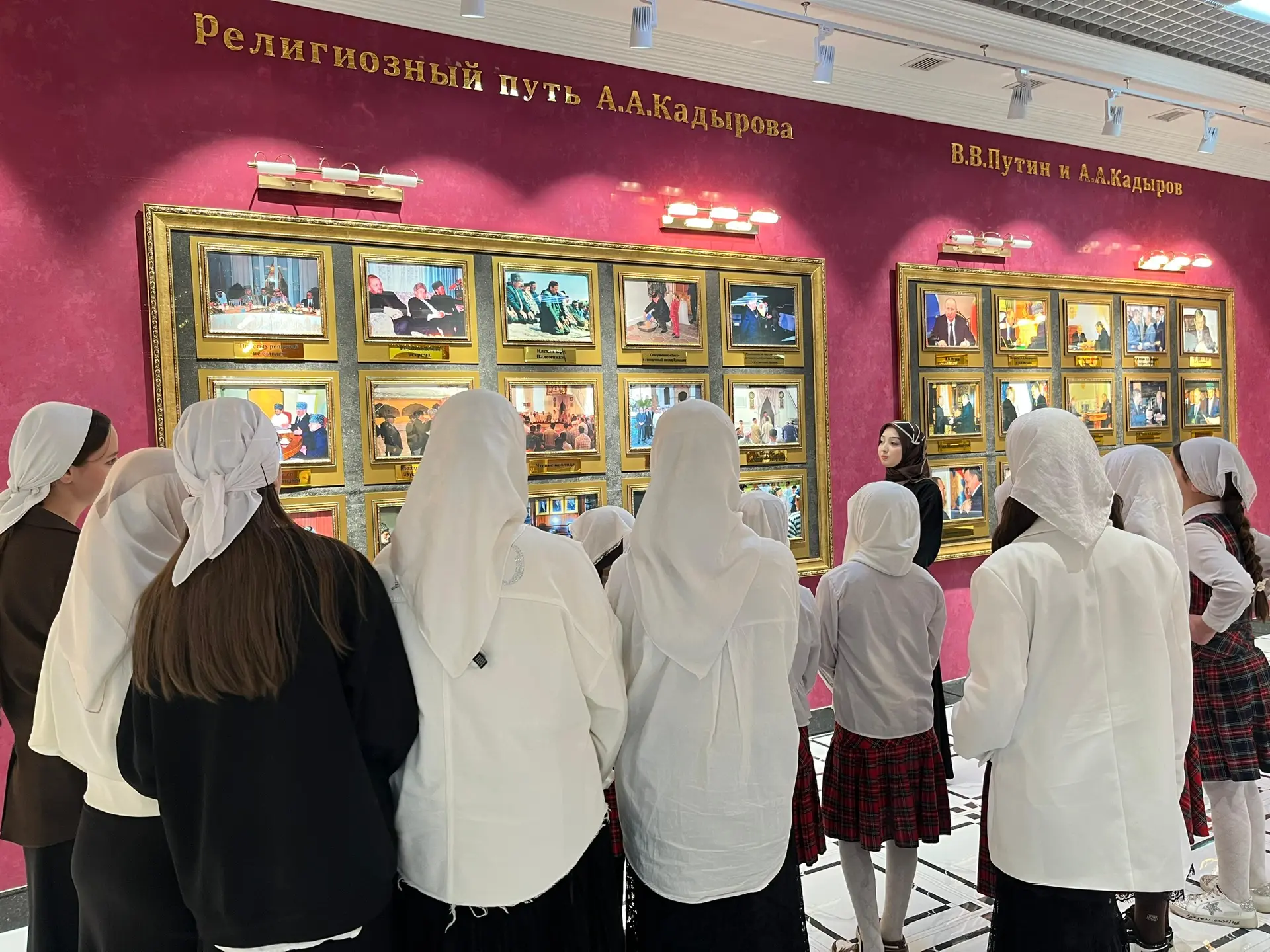 В рамках реализации национального проекта «Молодёжь и дети» обучающиеся МБОУ «Илсхан-Юр...