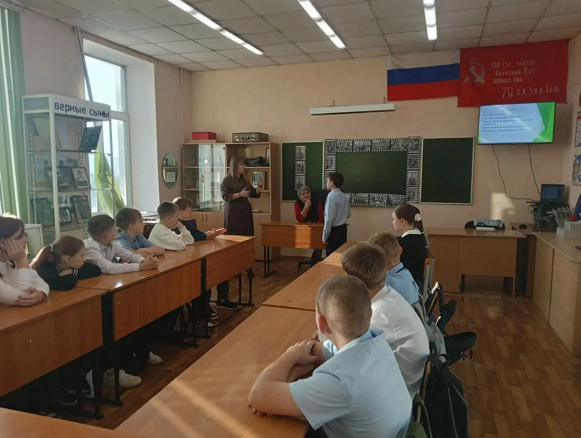 🛡️ Как не попасться на удочку мошенников и сэкономить на «Простоквашино»: урок финграм...