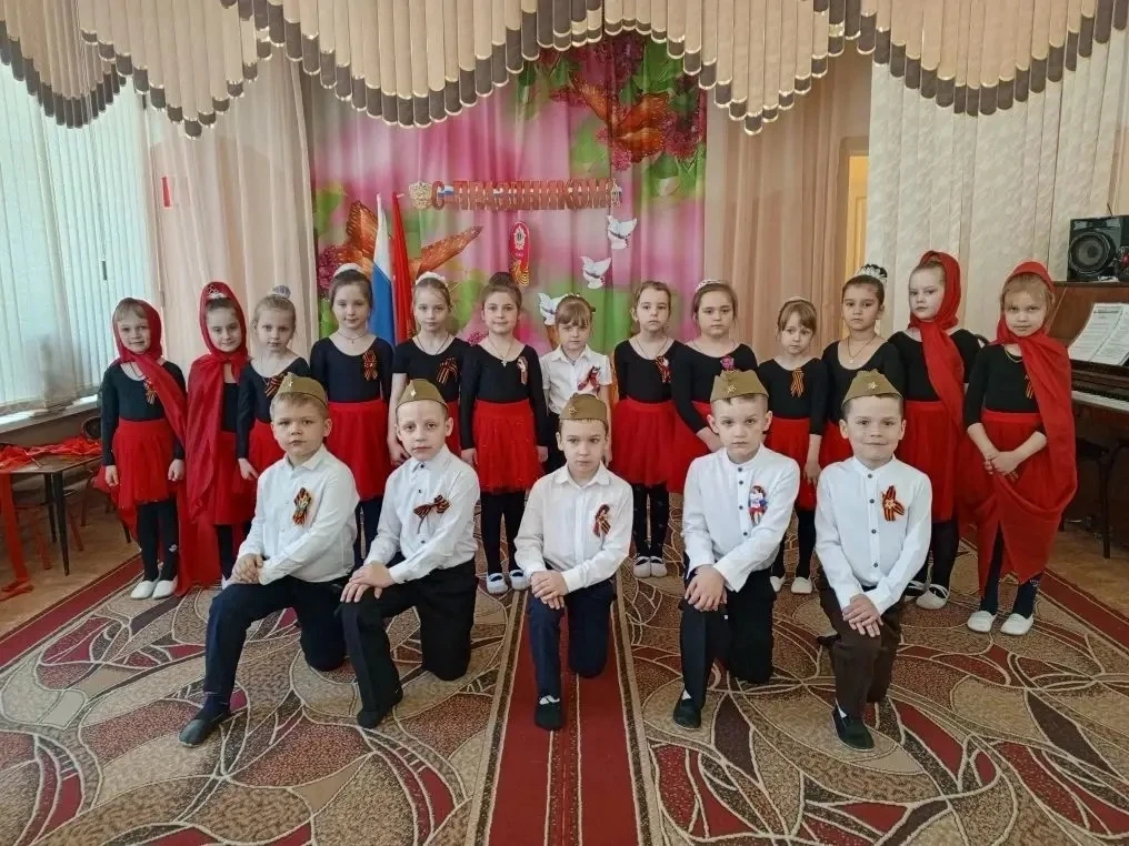 День Победы – один из самых почитаемых праздников в нашей стране.💐 9 Мая 1945 года уходит всё дальш