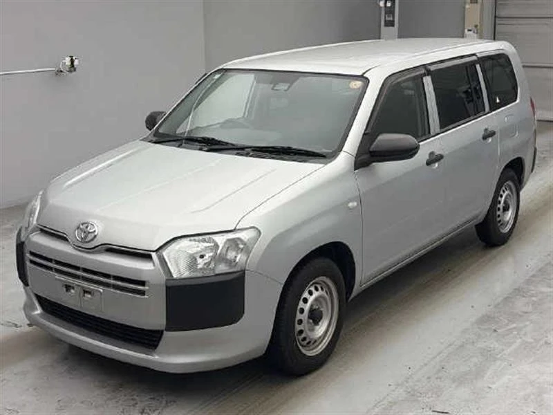🚗 Помните Toyota Roomy для Сергея, которую мы уже отправили в Москву?