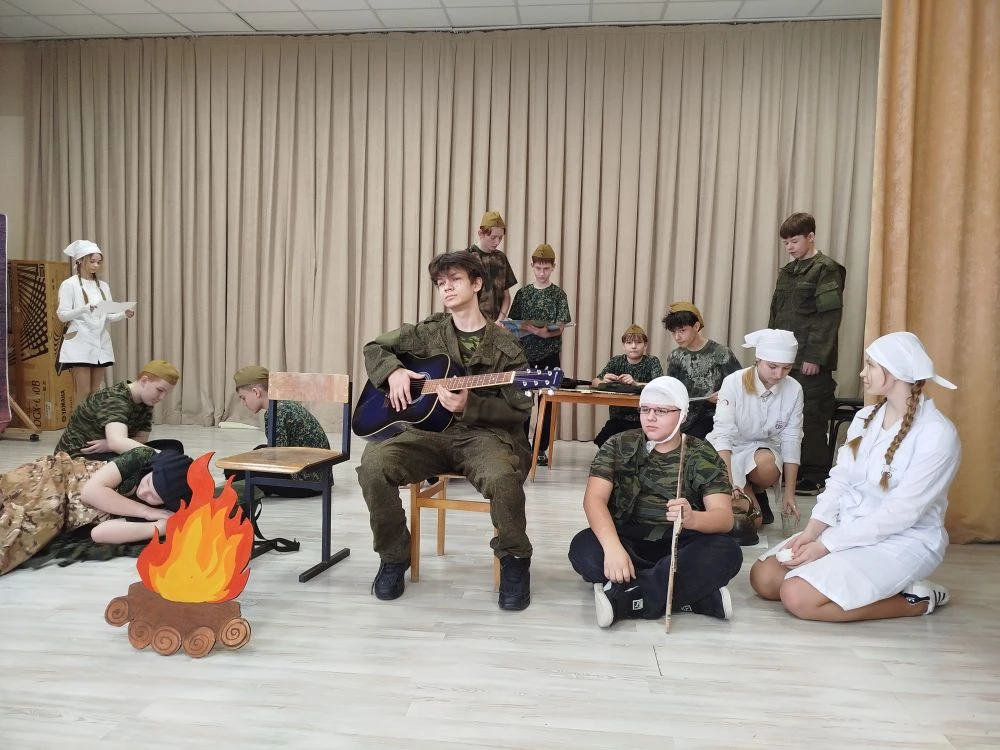 Сегодняшний день в нашей гимназии выдался по-настоящему жарким.💥  Настоящий накал страстей кипел в с
