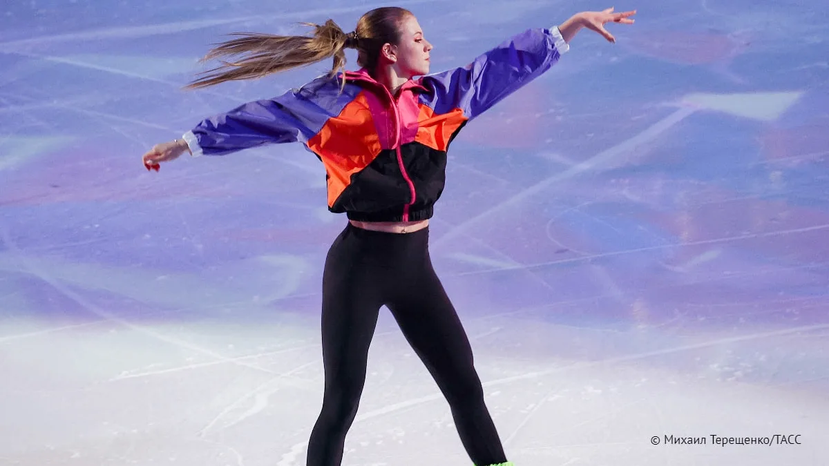 ❄️ Александра Игнатова (Трусова) вылетела из Москвы в Алма-Ату на "Челленджер" Denis Te...