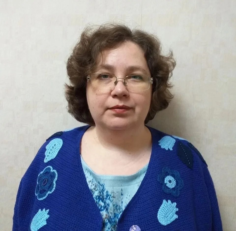 💐🎉Сегодня поздравляем с Днём Рождения ведущего экономиста Боринской ДШИ - Щёкину Елену Сергеевну!

