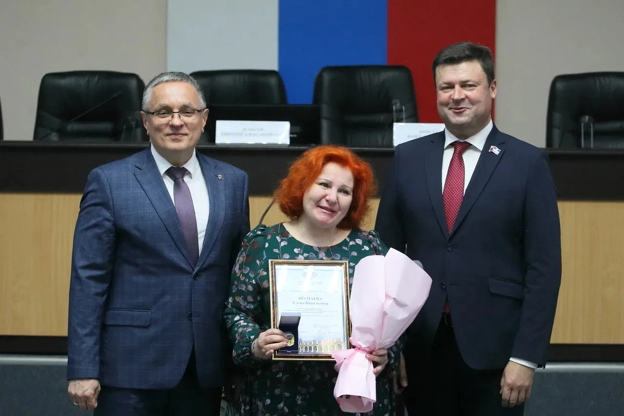 Коллектив Калужского дома музыки сердечно поздравляет солистку Елену Шумаеву с присвоен...