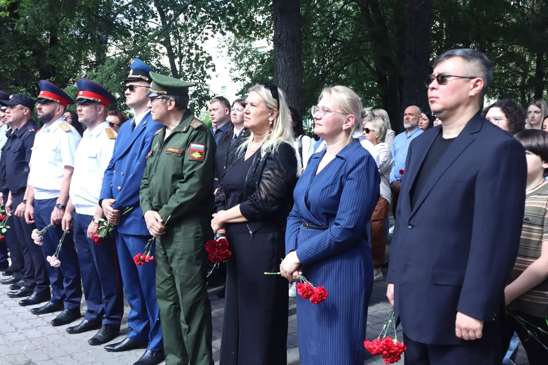 22 июня, в День памяти и скорби, в Сегеже у подножия Братской могилы состоялось памятное мероприятие