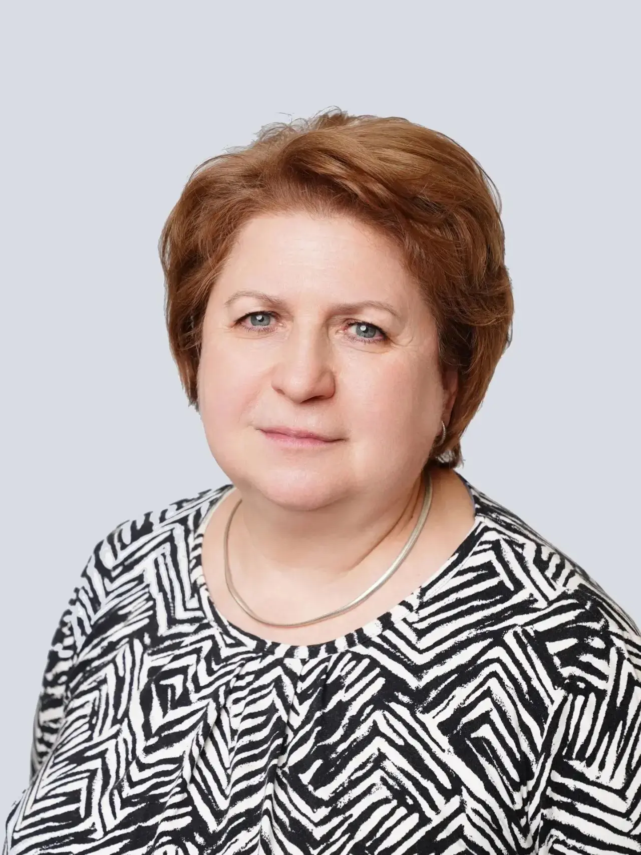 ЗНАКОМЬТЕСЬ: РИММА АЛЕКСАНДРОВНА САВИНА, КЛАССНЫЙ РУКОВОДИТЕЛЬ БУДУЩЕГО 1 КЛАССА!

👋 Совсем скоро о
