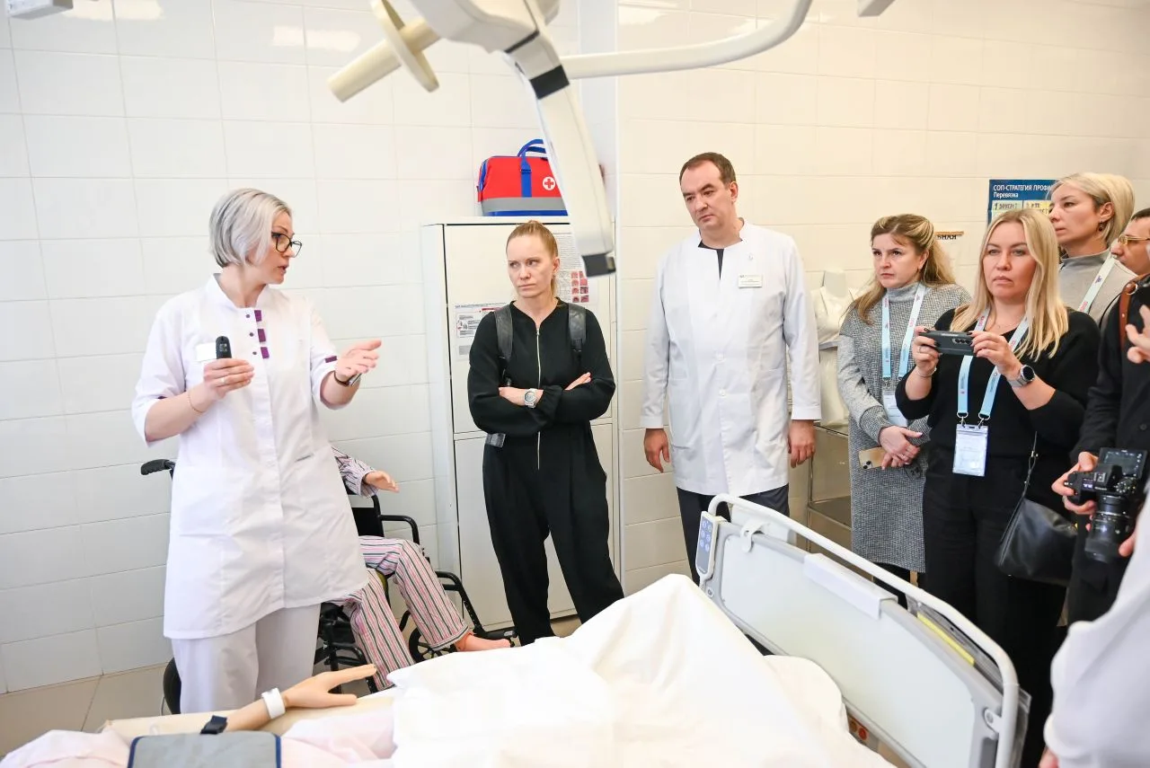 🏥 Управленцы здравоохранения со всей страны побывали в краевом онкодиспансере   Первый очный модуль 