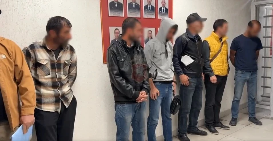 👮‍♀️В Севастополе подвели итоги первого этапа операции «Нелегал-2026»: за 1–10 июня по...