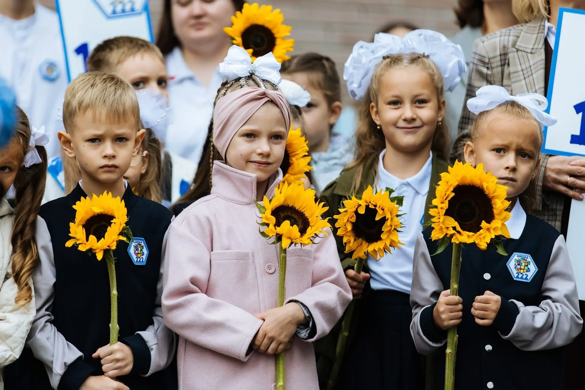 💐С какими букетами выгоднее идти на День знаний?