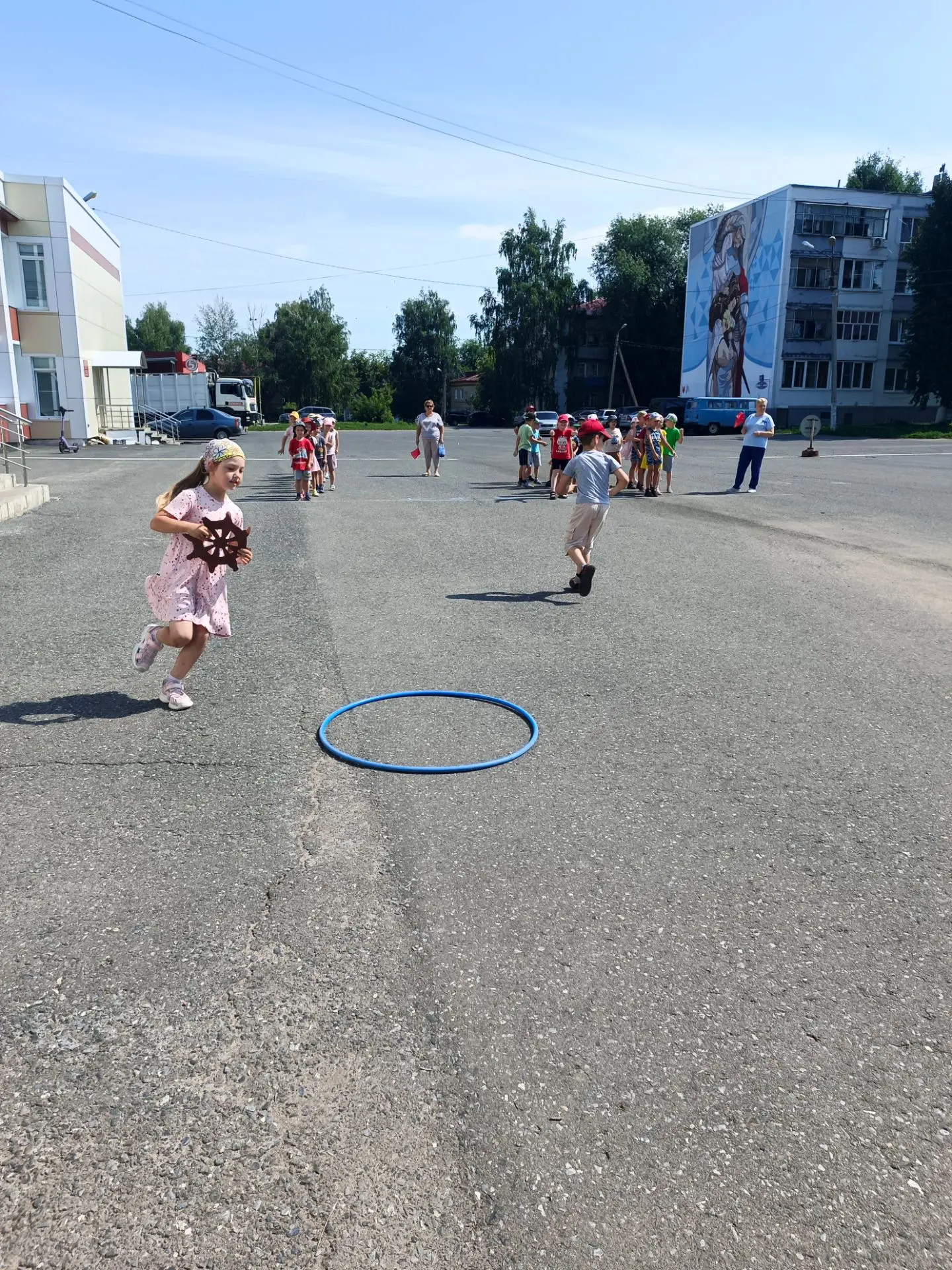 🌊⚓️ Отчет о празднике ко Дню Военно-Морского Флота! ⚓️🌊

Дорогие друзья!

Сегодня около нашего Дво