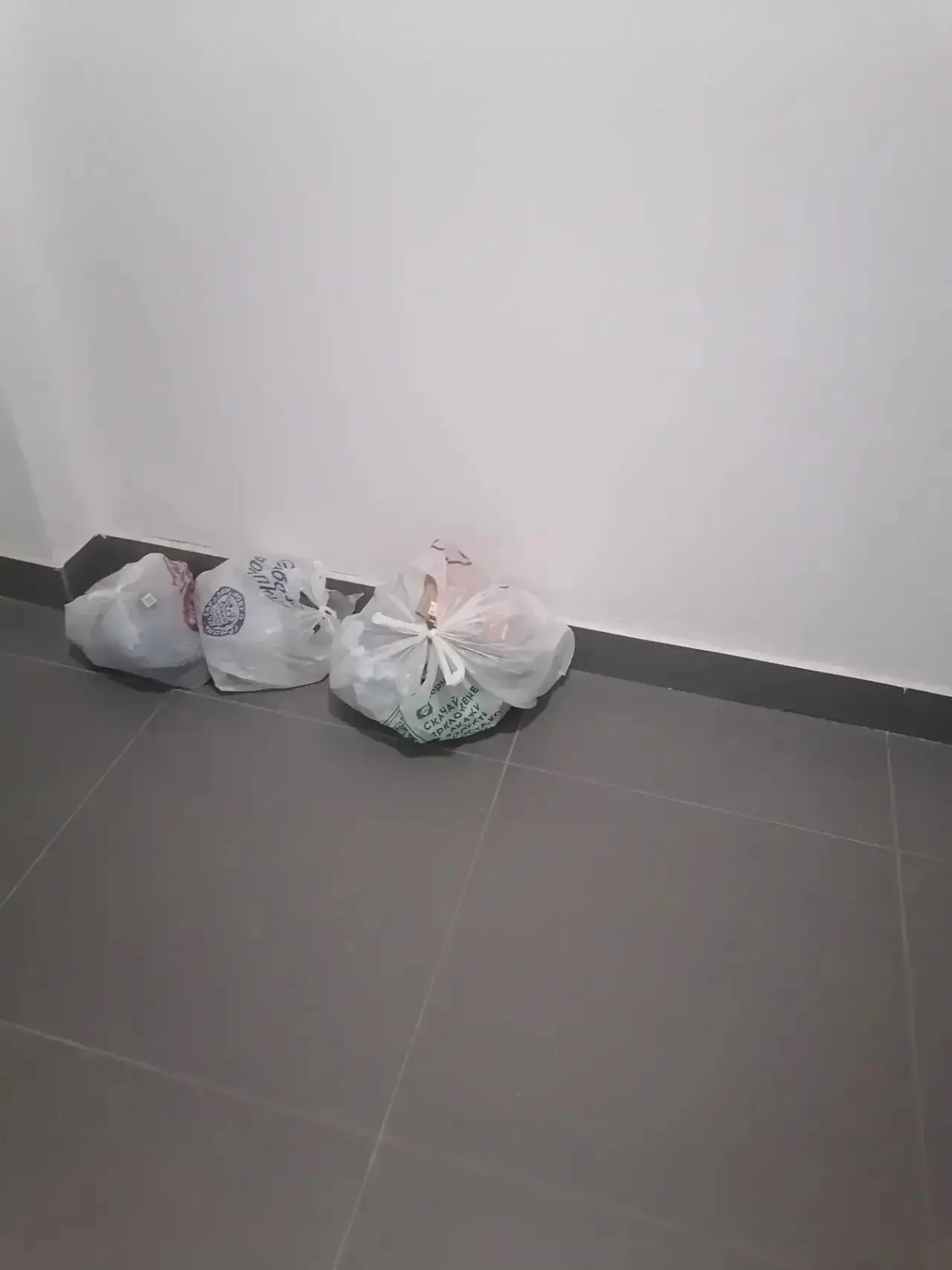 🗣 Уважаемые жители! Отдел клининга ежедневно трудится, чтобы поддерживать чистоту и по...