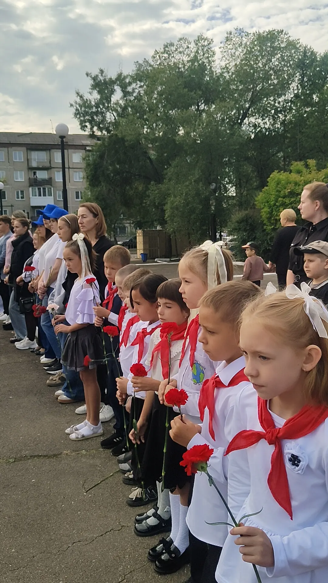 💫 Сегодня, в день 90-летия Черногорска, в сквере Памяти погибших шахтёров состоялась т...