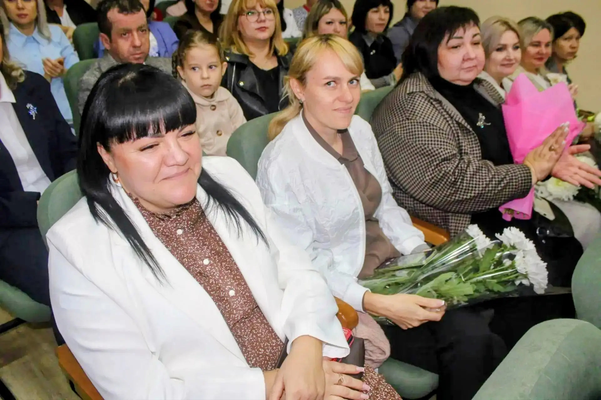 Традиционно накануне Дня учителя состоялось торжественное открытие обновлённой Доски по...