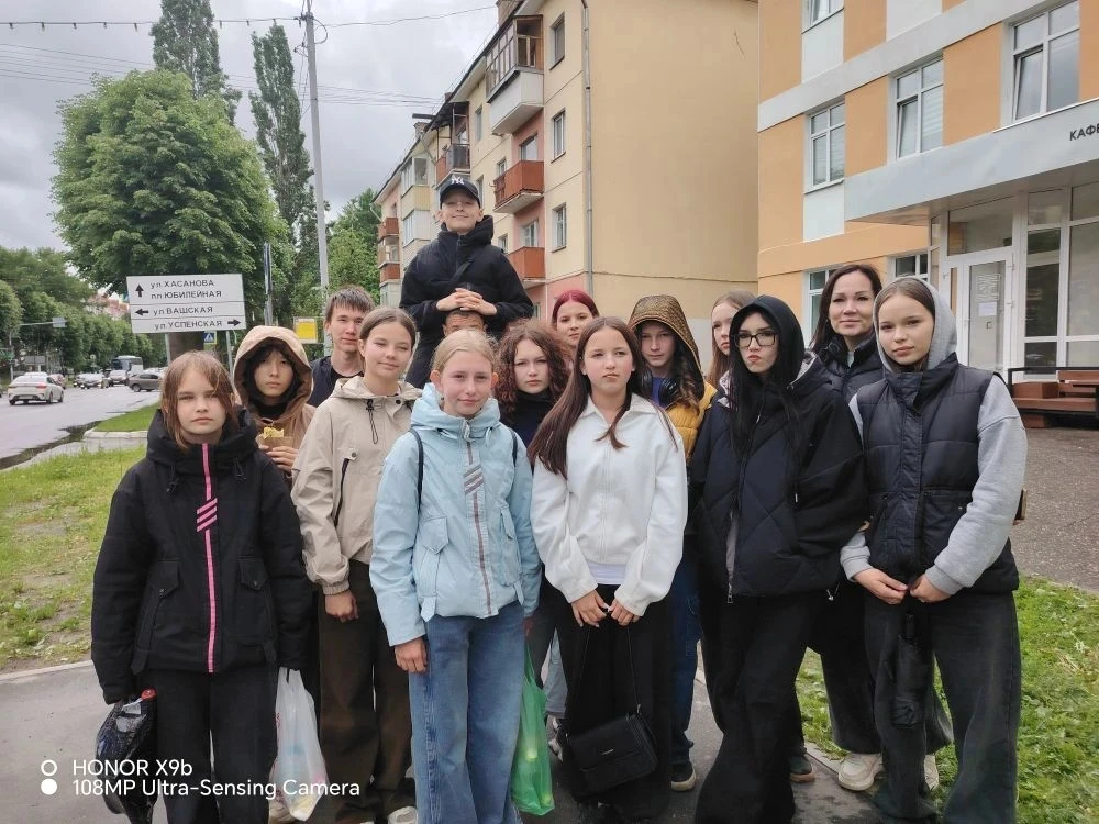 В честь окончания учебного года учащиеся совершили поездку в г.Йошкар Ола.