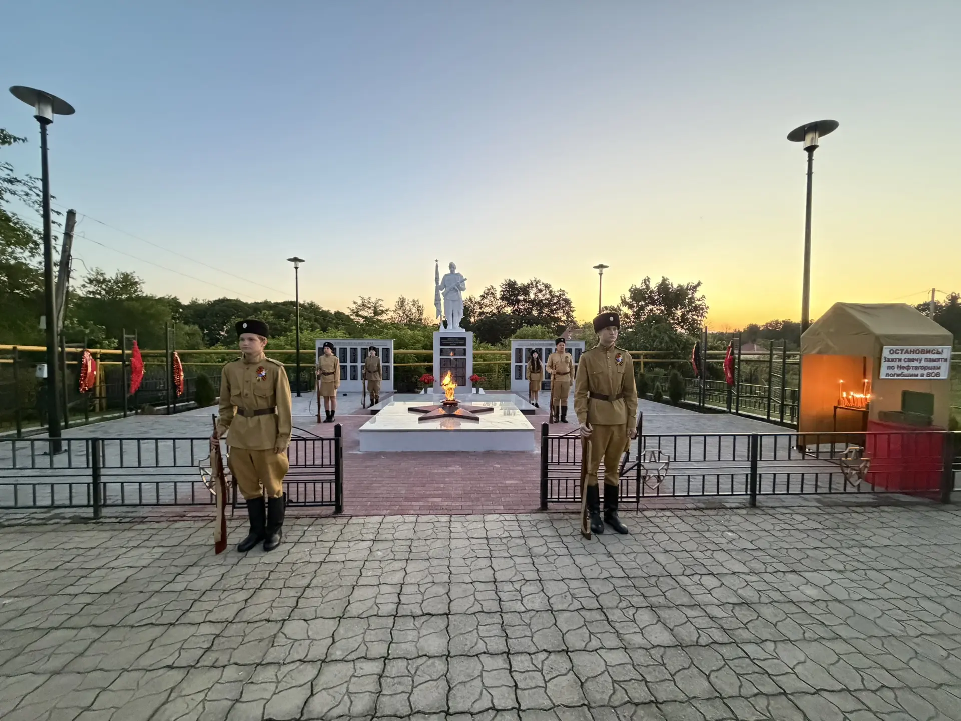 🕯️22 июня. День памяти и скорби.

В этот день тишина становится громче любых слов. Мы зажигаем свеч