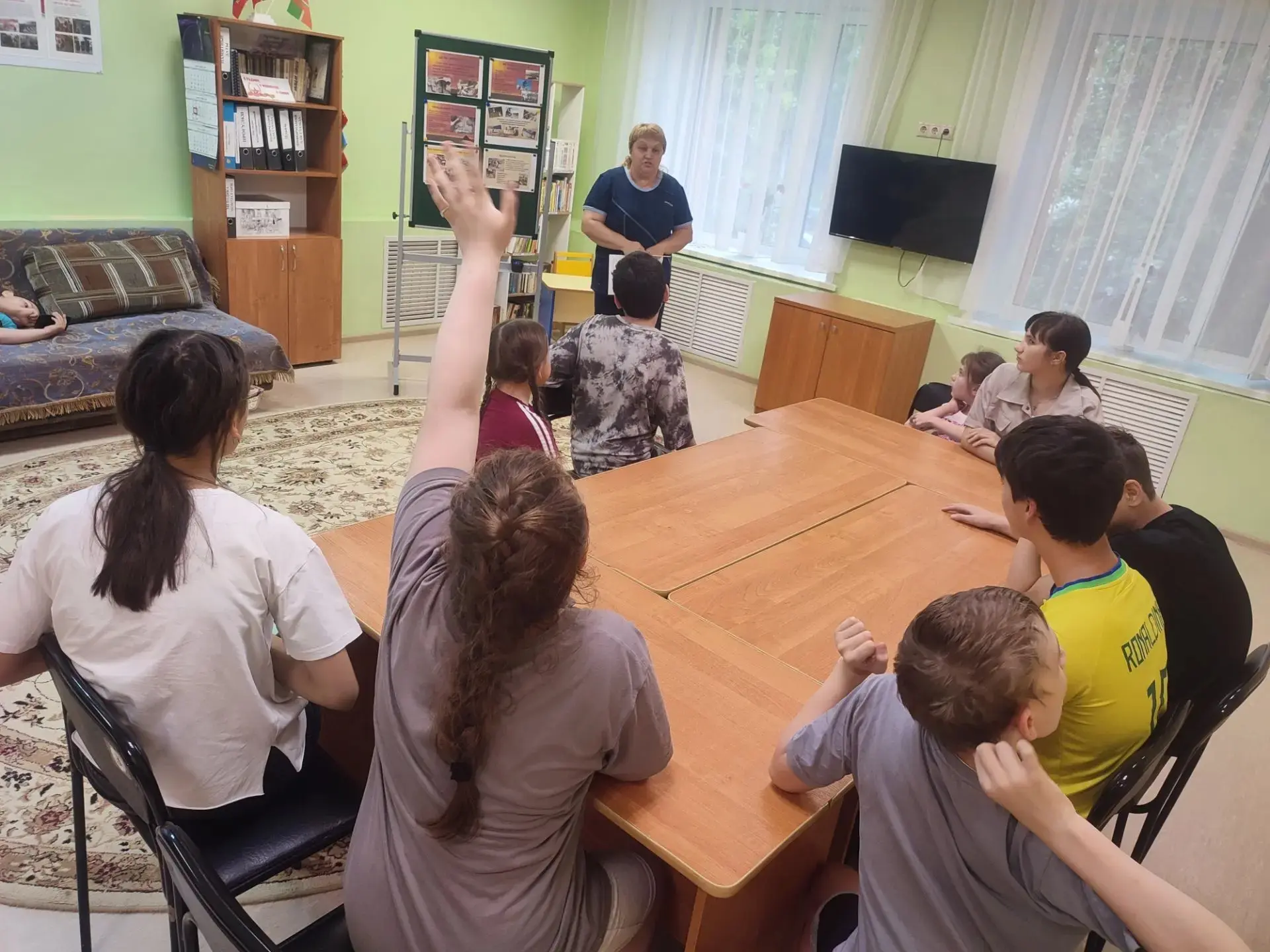 Занятие по профориентации «Тайны, закрытые в земле: профессия  археолог» прошло максимально увлекате