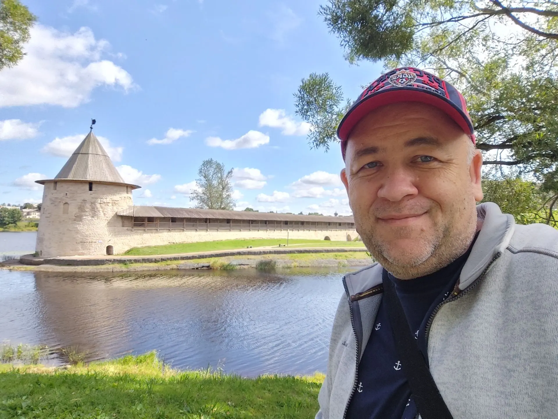 Псков, прекрасный город для прогулок.
А мы едем дальше
