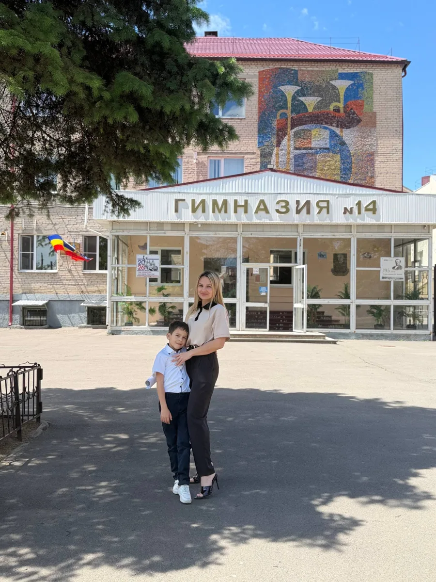 На неделе у нас был выпускной в садике. И я почти не плакала 😁
