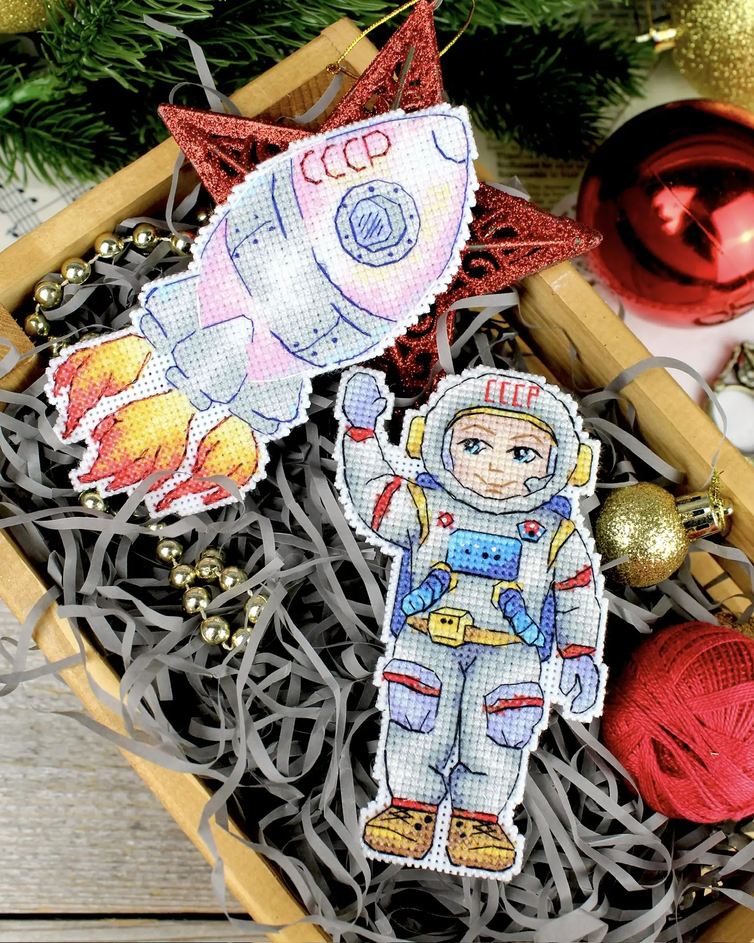 🌠 День космонавтики уже близко!  В 1961 году Юрий Гагарин стал первым человеком в космосе, и мы до с