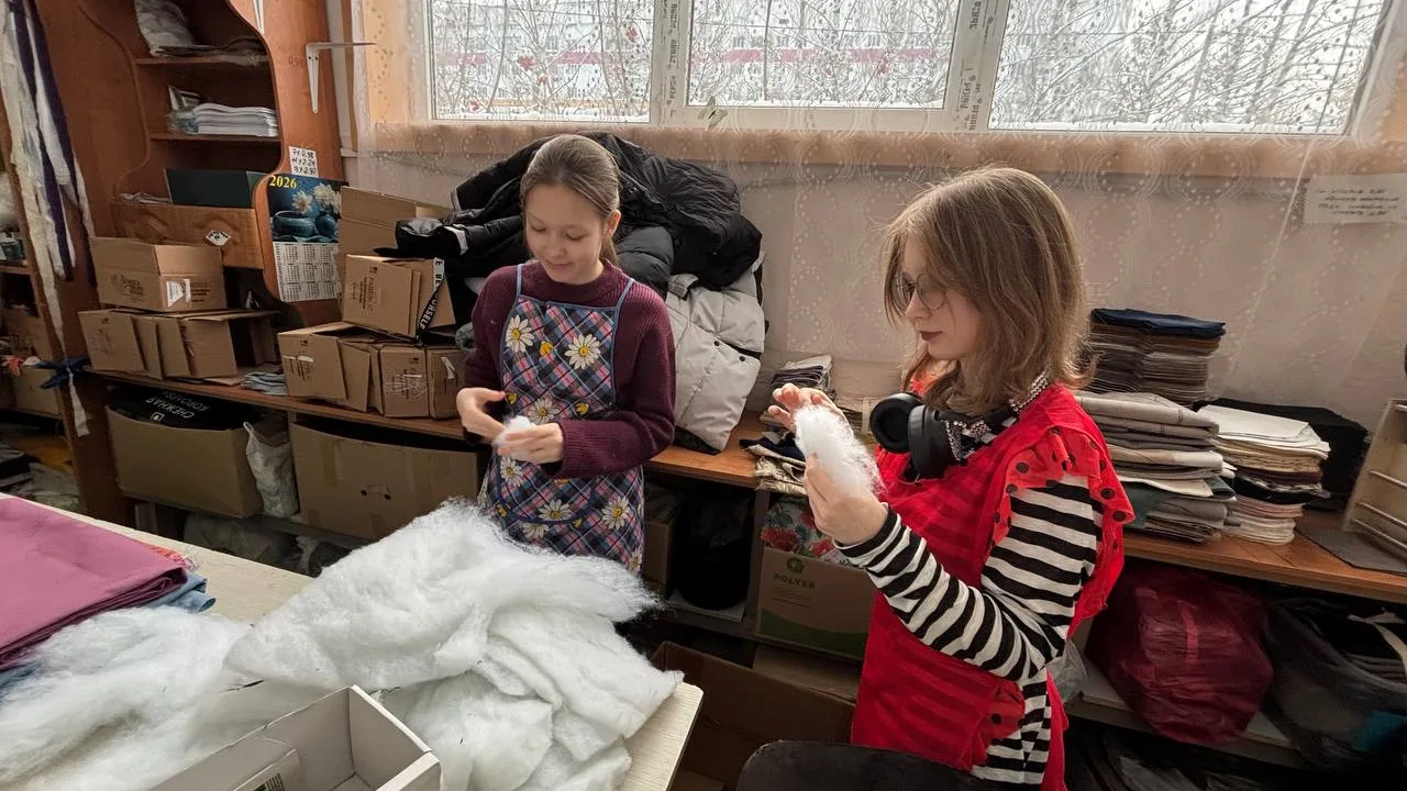 🌟 Сегодня ученики 6В класса посетили благотворительную организацию помощи участникам специальной вое