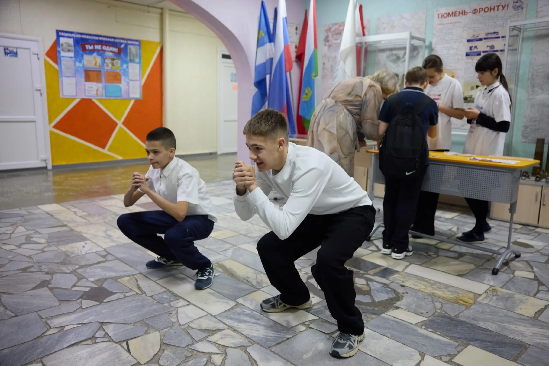 🌟 КВЕСТ КО ДНЮ ЗАЩИТНИКА ОТЕЧЕСТВА 🇷🇺  В нашей школе прошел захватывающий квест для будущих защитник