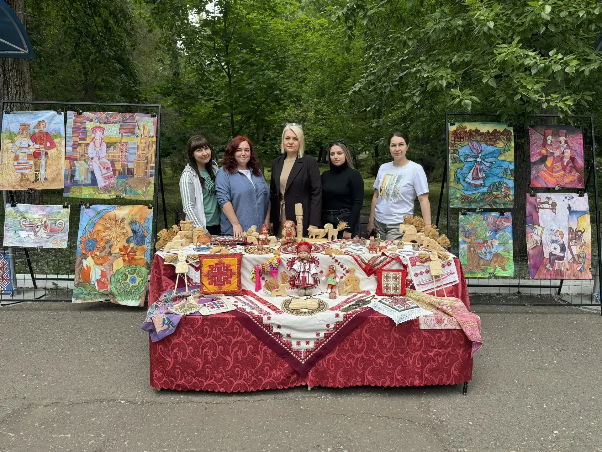 🪅 1 июня в День защиты детей  городской парк им. А. С. Пушкина традиционно превращаетс...