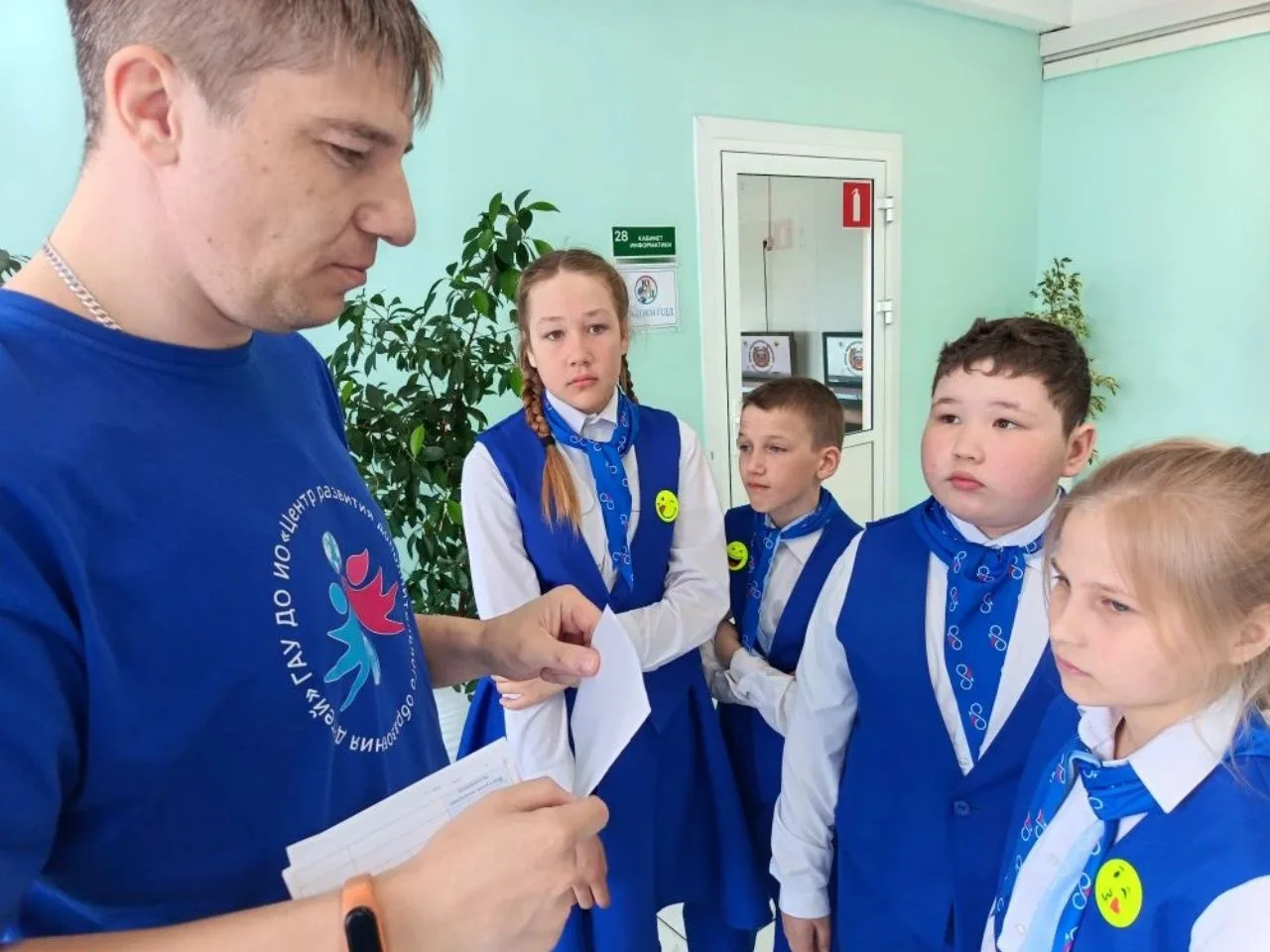 Сегодня прошёл муниципальный этап Всероссийского конкурса "Безопасное колесо". Нашу школу представля