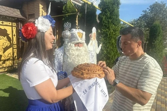 🏅🎅Двукратный олимпийский чемпион Роман Власов посетил резиденцию спортивного Деда Мор...