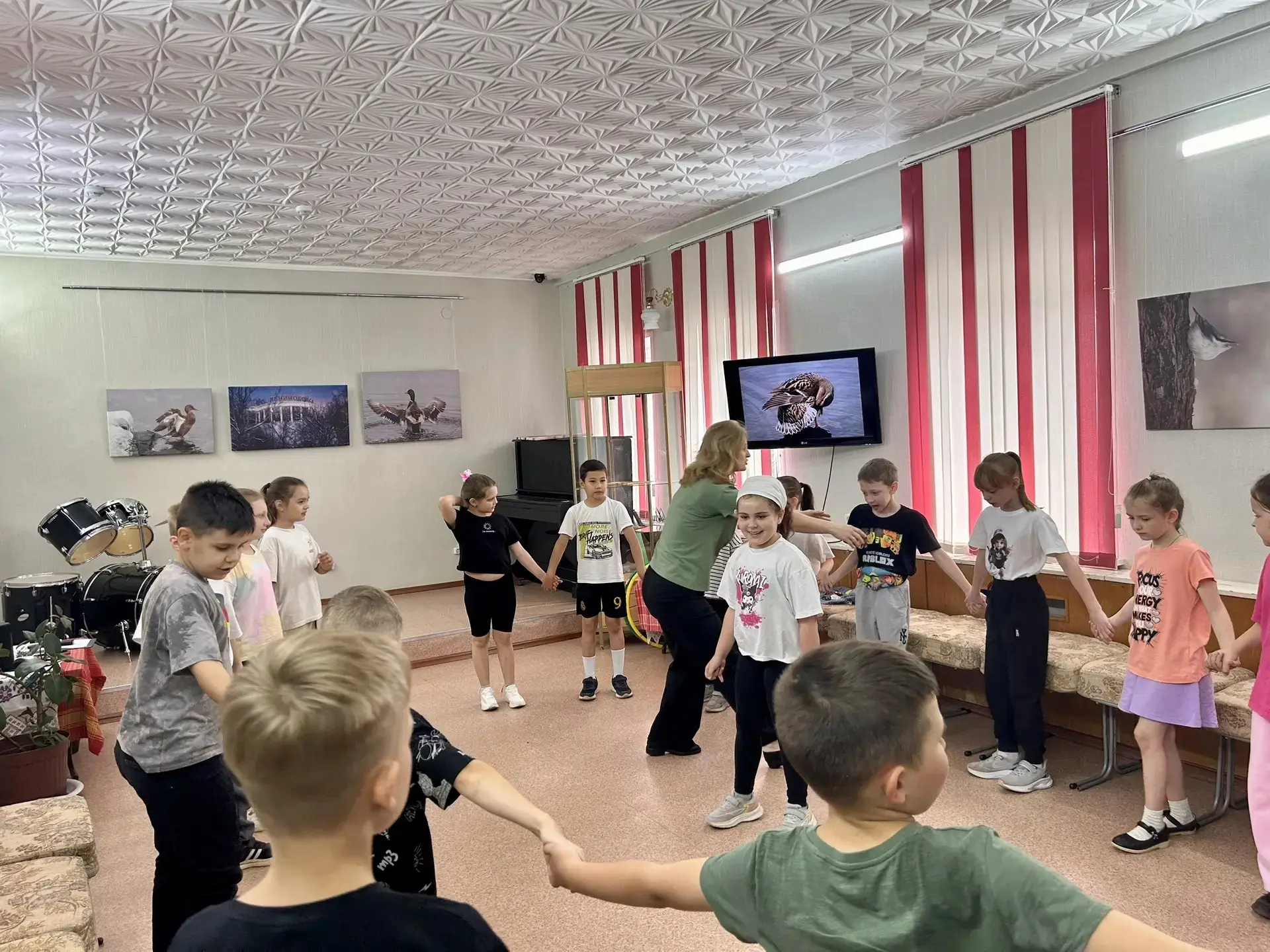 🦆 День утиных открытий в музее

Сегодня наш отряд превратился в настоящих исследователей природы! В