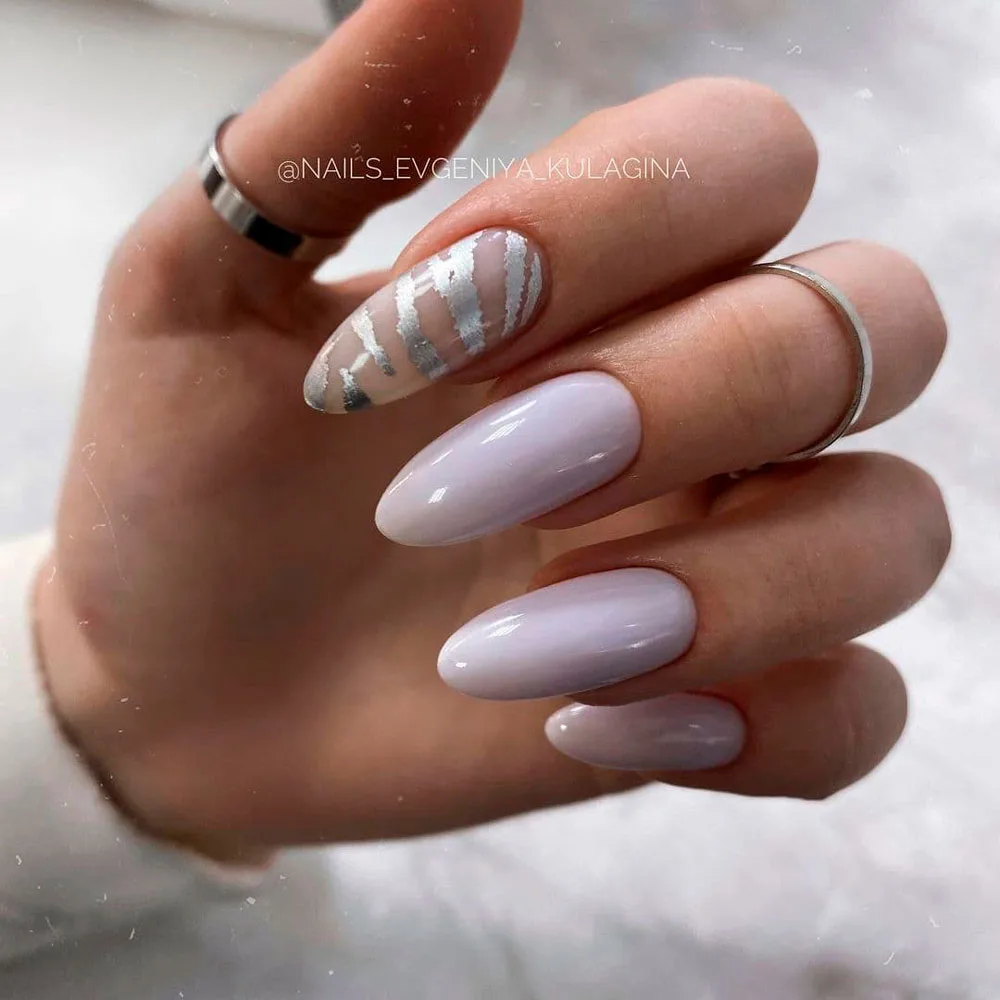 Норм - ❤️
Стрем - 🖤

Подписывайся: Маникюр💅Идеи