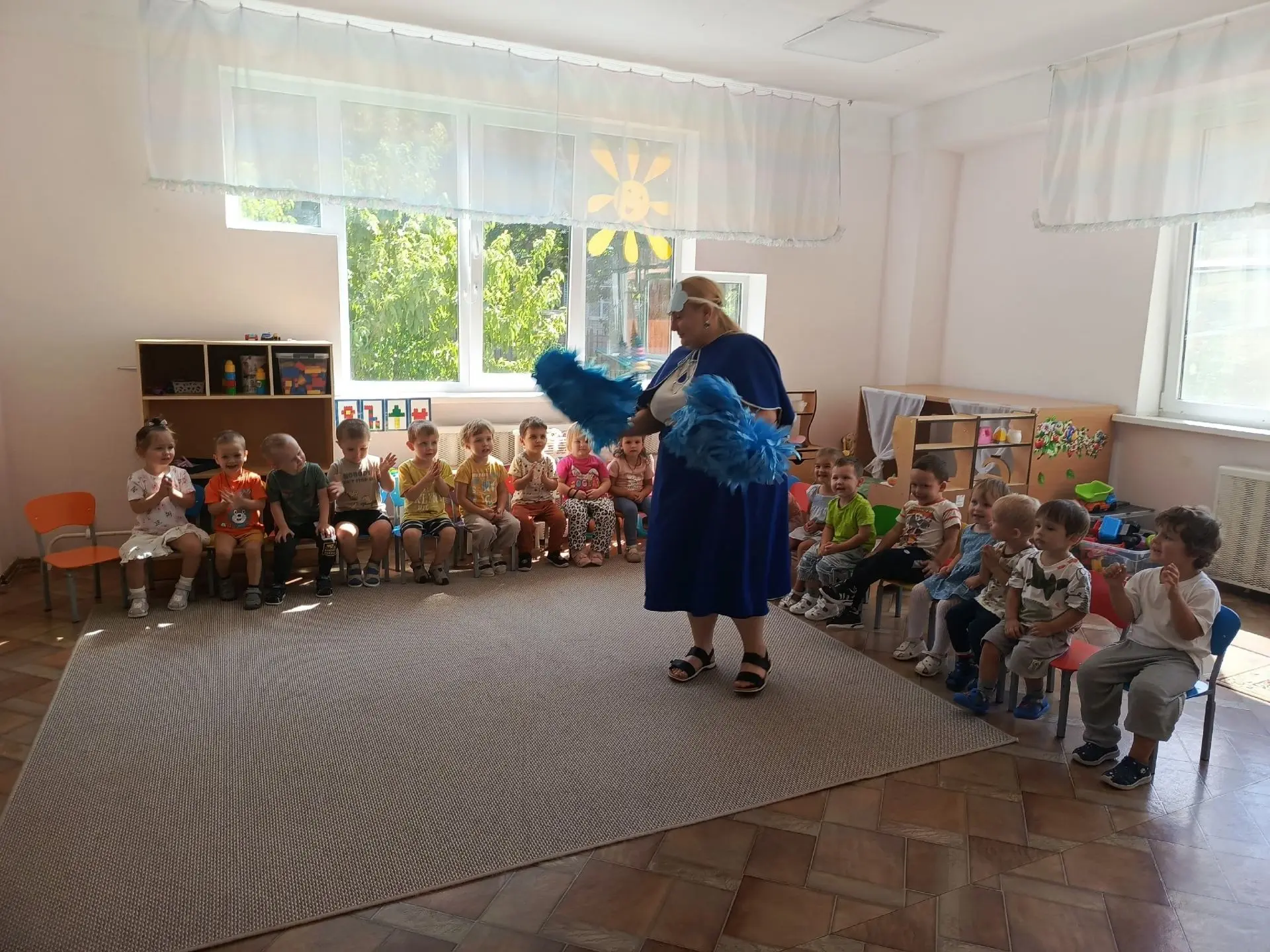 Однажды в тихий и солнечный день в нашем детском саду случилось настоящее чудо! К нам в...